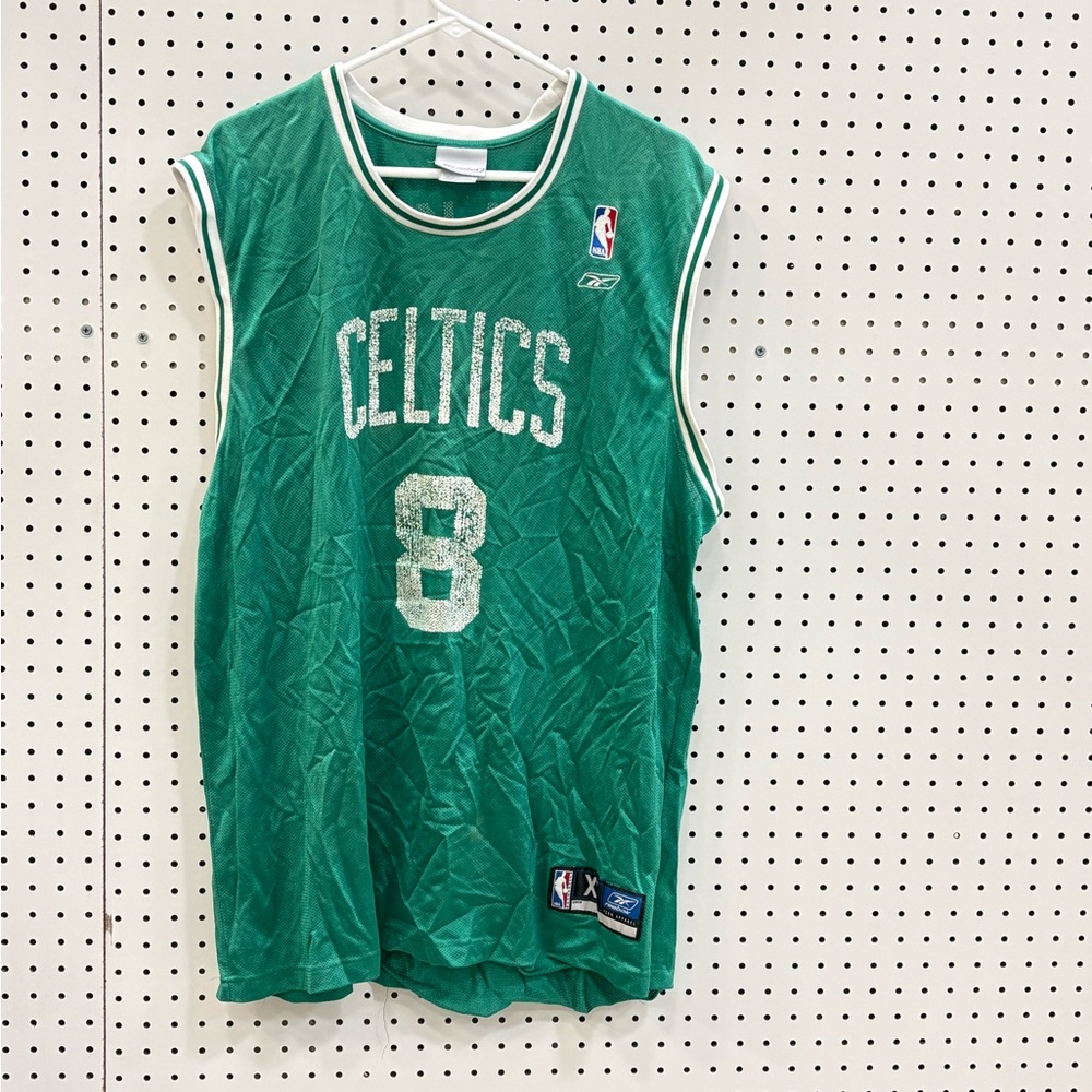 Reebok ANTOINE WALKER No. 8 BOSTON CELTICS (Size XL ) Jersey GREEN

Nice piece